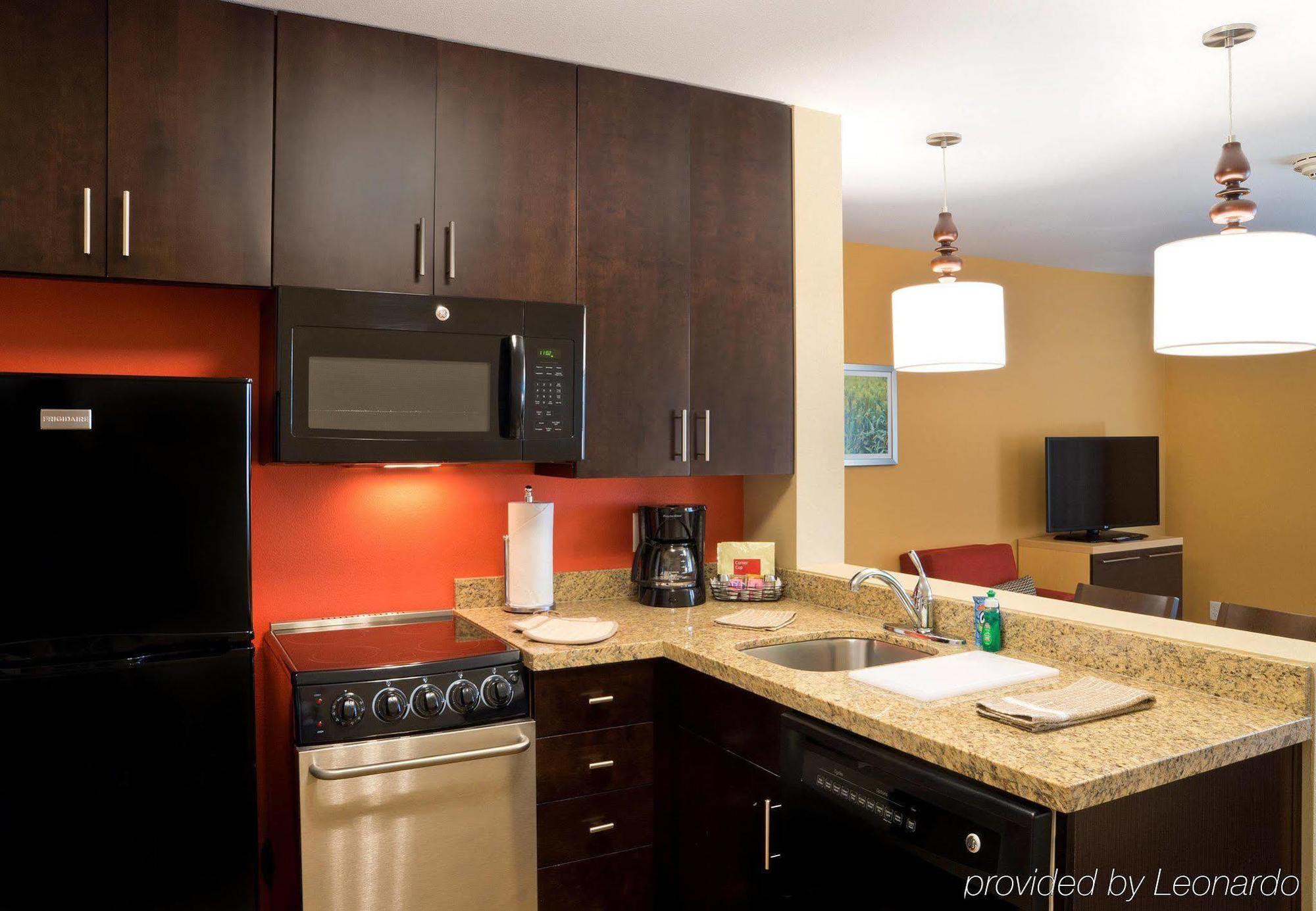 Towneplace Suites By Marriott דודג' סיטי מראה חיצוני תמונה